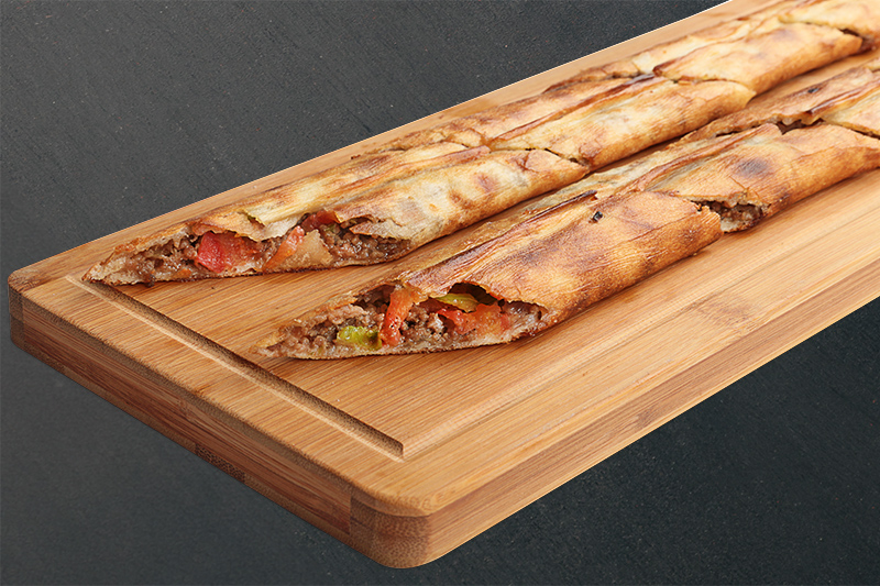 Kıymalı Sebzeli Kapalı Pide