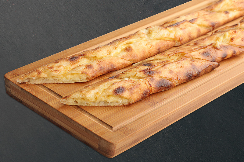 Üç Peynirli Kapalı Pide